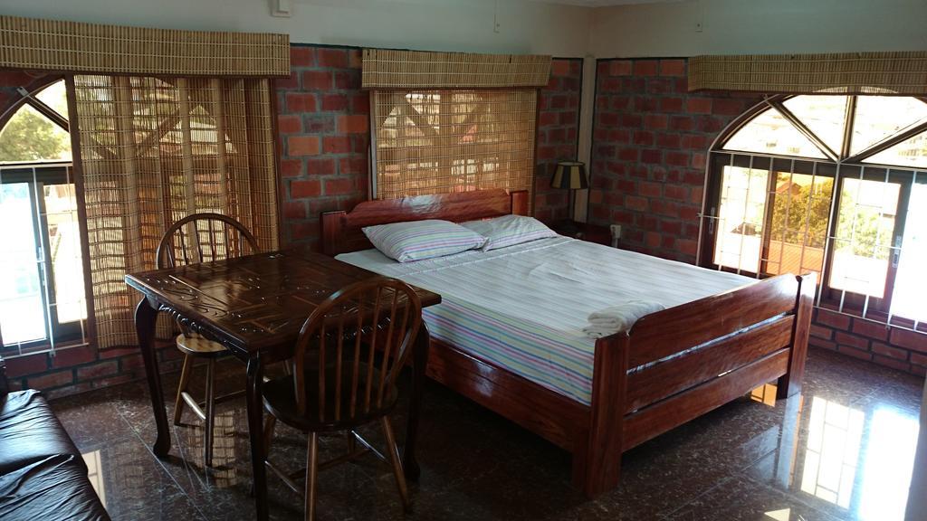 Hotel Paramuru Paramaribo Ruang foto